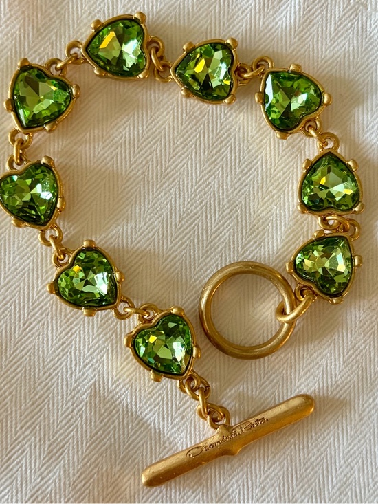 Oscar de la Renta Jewelry - Oscar de la Renta Crystal Hearts Bracelet